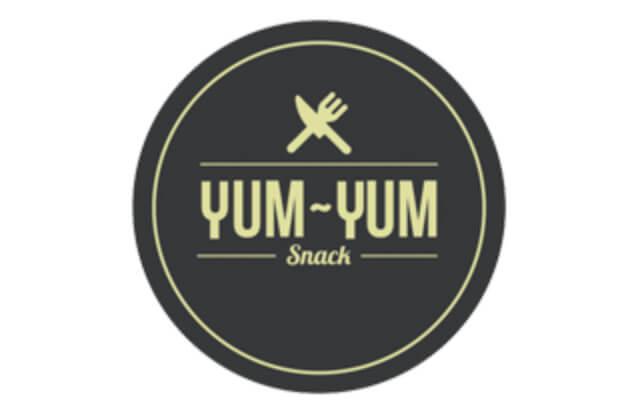 Logo Yum Yum